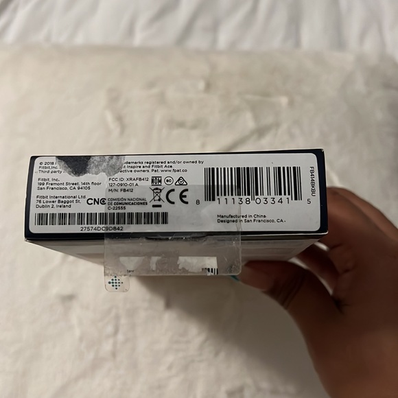 Fitbit Ace 2 band for Kids 6+ One size with Accessories - Picture 12 of 12